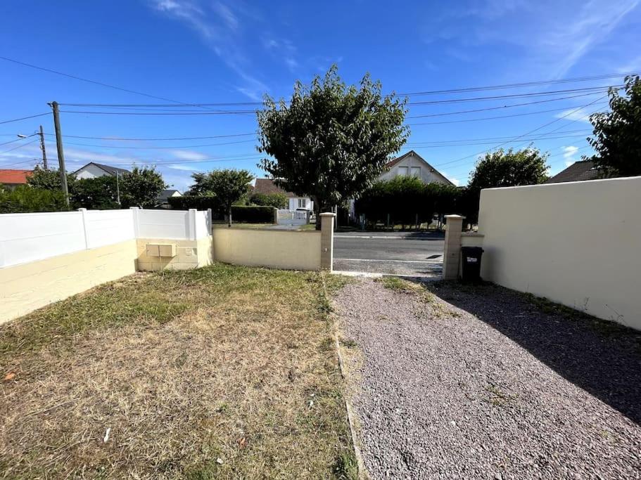 Auva - Sils Maison 48 M2 A 5 Minutes A Pied De La Plage แซ็ง-โอบิน-ซัวร์-แมร์ ภายนอก รูปภาพ